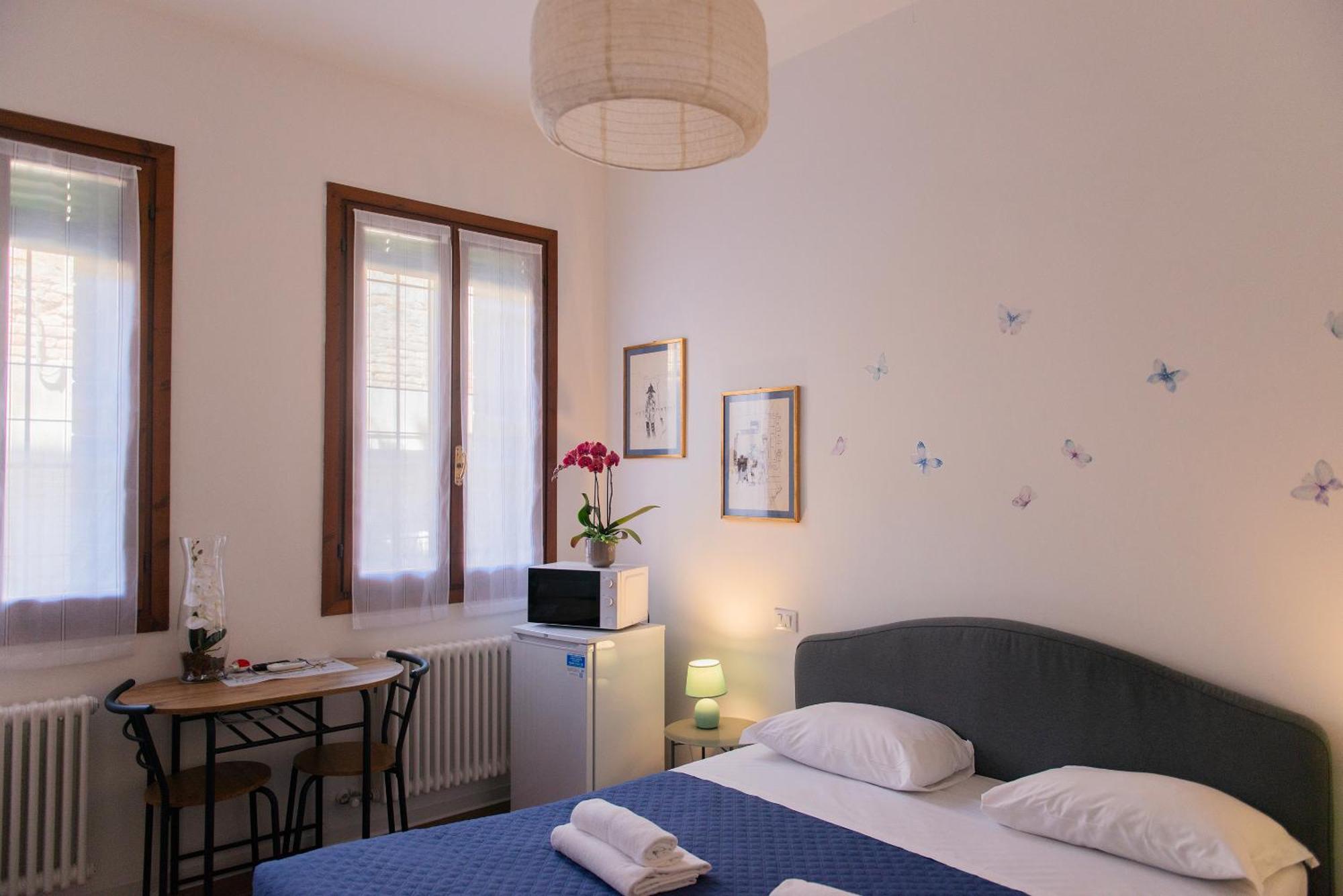 Twin Piccolo Apartment Венеция Екстериор снимка